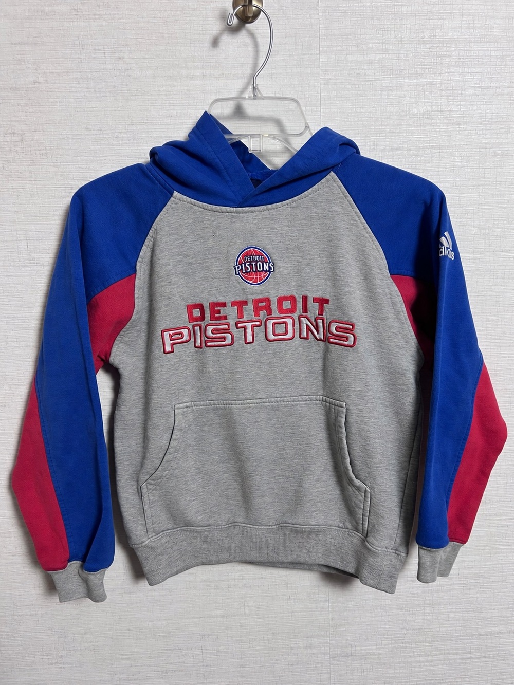 Adidas Detroit Pistons Youth Colorblock Hoodie